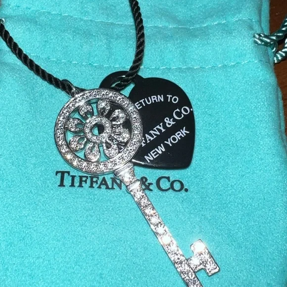Tiffany & Co LARGE Diamond Platinum Petals Key Pendant Necklace EUC - Picture 1 of 16